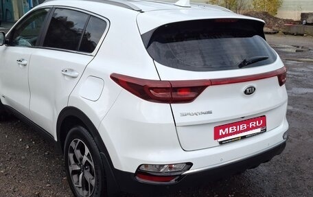 KIA Sportage IV рестайлинг, 2019 год, 1 950 000 рублей, 5 фотография
