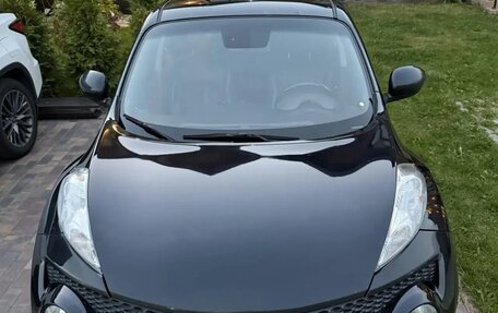 Nissan Juke II, 2011 год, 920 000 рублей, 4 фотография
