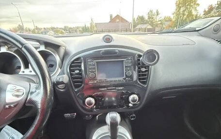 Nissan Juke II, 2011 год, 920 000 рублей, 17 фотография
