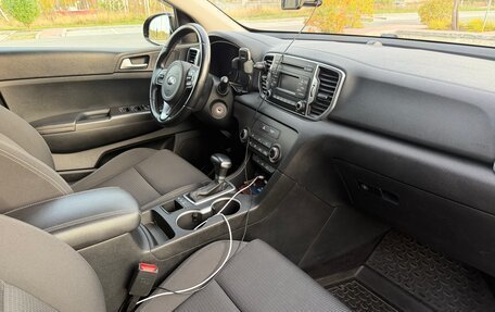 KIA Sportage IV рестайлинг, 2016 год, 2 200 000 рублей, 6 фотография