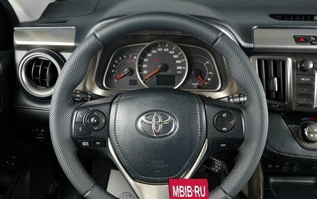 Toyota RAV4, 2015 год, 2 229 000 рублей, 13 фотография