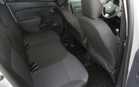 Renault Logan II, 2015 год, 745 000 рублей, 16 фотография