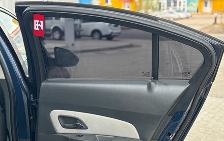 Chevrolet Cruze II, 2010 год, 300 000 рублей, 9 фотография