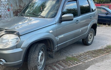 Chevrolet Niva I рестайлинг, 2012 год, 375 000 рублей, 5 фотография