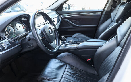 BMW 5 серия, 2013 год, 2 198 000 рублей, 15 фотография
