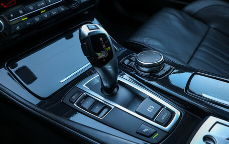 BMW 5 серия, 2013 год, 2 198 000 рублей, 23 фотография