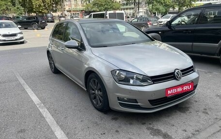 Volkswagen Golf VII, 2013 год, 1 000 000 рублей, 2 фотография