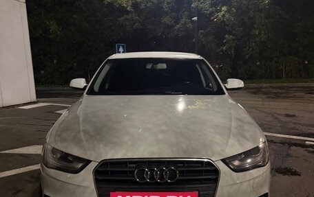 Audi A4, 2015 год, 1 550 000 рублей, 3 фотография