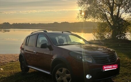 Renault Sandero I, 2013 год, 600 000 рублей, 6 фотография