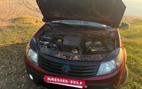 Renault Sandero I, 2013 год, 600 000 рублей, 9 фотография