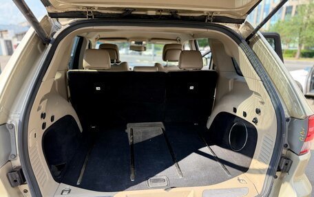 Jeep Grand Cherokee, 2010 год, 1 050 000 рублей, 2 фотография