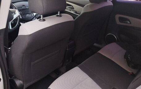 Chevrolet Cruze II, 2014 год, 870 000 рублей, 5 фотография