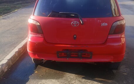 Toyota Vitz, 2001 год, 100 000 рублей, 3 фотография