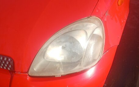 Toyota Vitz, 2001 год, 100 000 рублей, 4 фотография