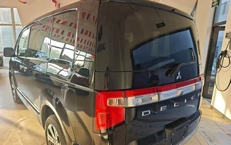 Mitsubishi Delica D:5 I, 2025 год, 5 760 000 рублей, 4 фотография