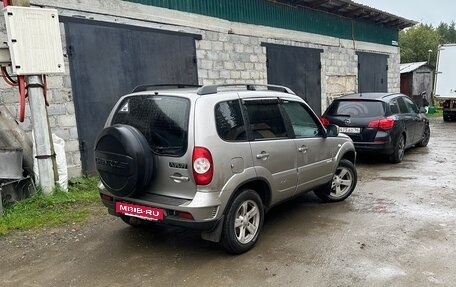 Chevrolet Niva I рестайлинг, 2013 год, 580 000 рублей, 4 фотография