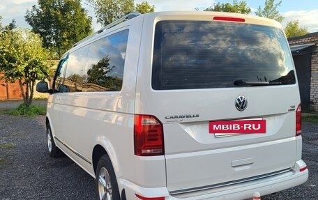 Volkswagen Caravelle T6 рестайлинг, 2017 год, 3 670 000 рублей, 6 фотография