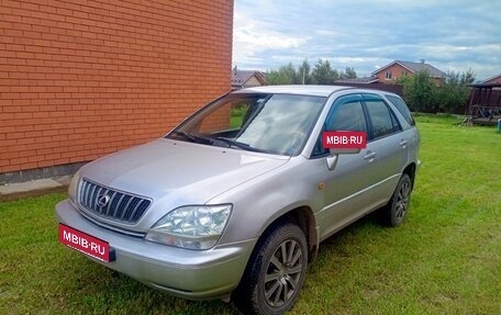 Lexus RX IV рестайлинг, 2001 год, 570 000 рублей, 2 фотография