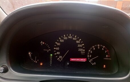 Lexus RX IV рестайлинг, 2001 год, 570 000 рублей, 11 фотография
