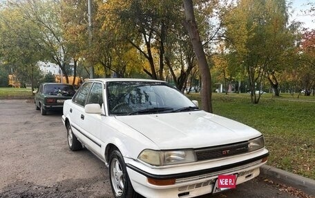 Toyota Corolla, 1989 год, 230 000 рублей, 1 фотография