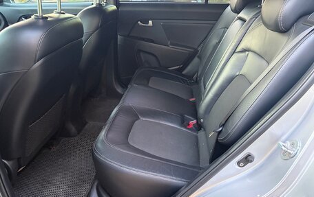 KIA Sportage III, 2011 год, 1 250 000 рублей, 10 фотография