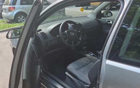 Volkswagen Polo IV рестайлинг, 2006 год, 385 000 рублей, 8 фотография