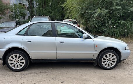 Audi A4, 1996 год, 260 000 рублей, 3 фотография