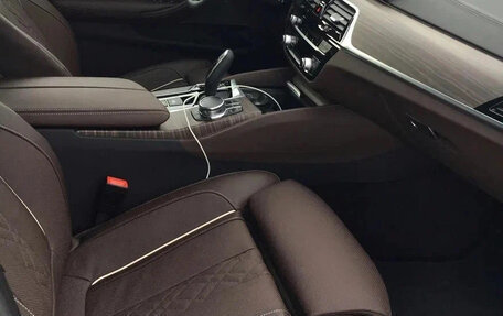 BMW 5 серия, 2018 год, 3 990 000 рублей, 5 фотография