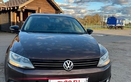 Volkswagen Jetta VI, 2014 год, 820 000 рублей, 8 фотография