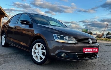 Volkswagen Jetta VI, 2014 год, 820 000 рублей, 7 фотография