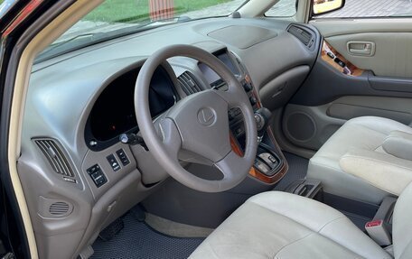 Lexus RX IV рестайлинг, 2000 год, 770 000 рублей, 19 фотография