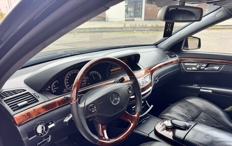 Mercedes-Benz S-Класс, 2006 год, 990 000 рублей, 21 фотография