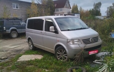 Volkswagen Transporter T5 рестайлинг, 2004 год, 930 000 рублей, 1 фотография
