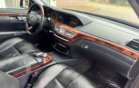 Mercedes-Benz S-Класс, 2006 год, 990 000 рублей, 24 фотография
