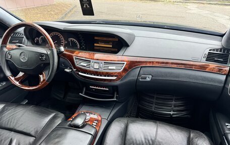 Mercedes-Benz S-Класс, 2006 год, 990 000 рублей, 26 фотография