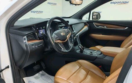 Cadillac XT5 I рестайлинг, 2021 год, 3 700 000 рублей, 9 фотография