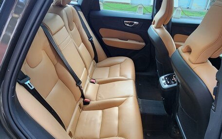 Volvo XC60 II, 2019 год, 4 000 000 рублей, 25 фотография