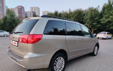 Toyota Sienna II рестайлинг, 2007 год, 1 040 000 рублей, 8 фотография