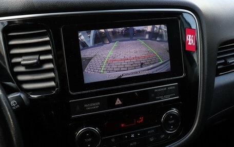 Mitsubishi Outlander III рестайлинг 3, 2019 год, 1 969 000 рублей, 11 фотография