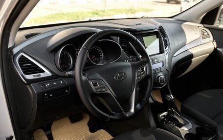 Hyundai Santa Fe III рестайлинг, 2013 год, 1 748 000 рублей, 5 фотография