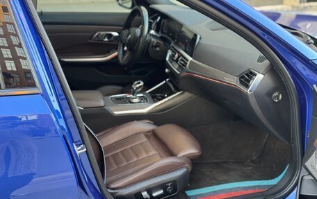 BMW 3 серия, 2018 год, 2 000 000 рублей, 17 фотография