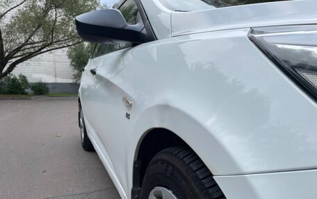 Hyundai Solaris II рестайлинг, 2014 год, 1 000 000 рублей, 4 фотография