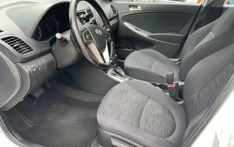 Hyundai Solaris II рестайлинг, 2014 год, 1 000 000 рублей, 10 фотография