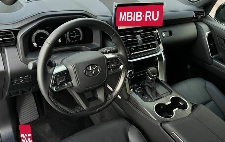 Toyota Land Cruiser, 2026 год, 17 990 000 рублей, 7 фотография