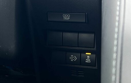 Toyota Land Cruiser, 2026 год, 17 990 000 рублей, 25 фотография