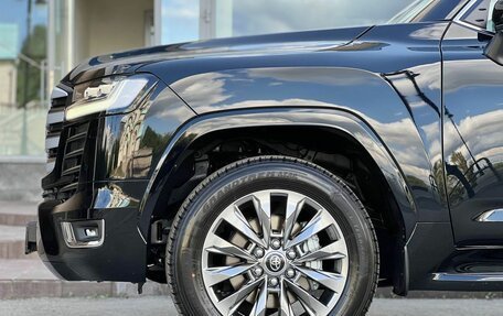 Toyota Land Cruiser, 2026 год, 17 990 000 рублей, 38 фотография