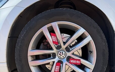 Volkswagen Passat B8 рестайлинг, 2016 год, 1 400 000 рублей, 15 фотография