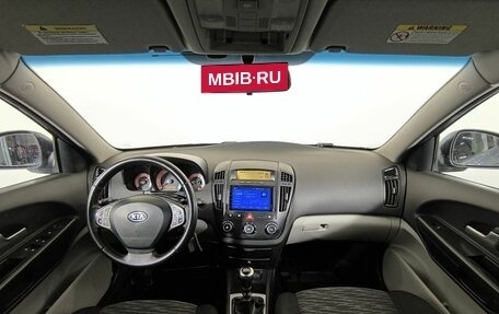 KIA cee'd I рестайлинг, 2009 год, 530 000 рублей, 10 фотография