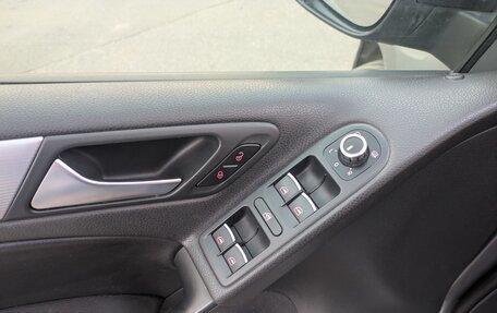 Volkswagen Golf R VII, 2011 год, 2 120 000 рублей, 16 фотография