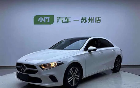 Mercedes-Benz A-Класс, 2023 год, 1 450 000 рублей, 3 фотография